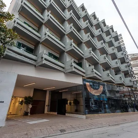 διόνυσος Λάρισα