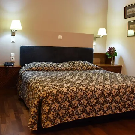 Dionisos 3*