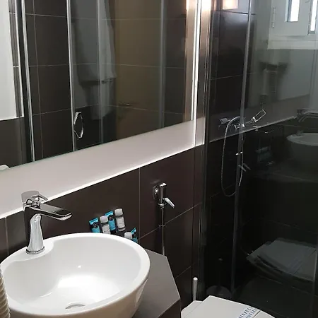 Dionisos 3*