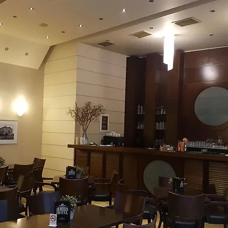 Dionisos 3*